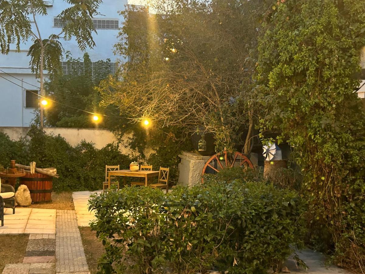 Apartment Paola's Near Athens Airport *